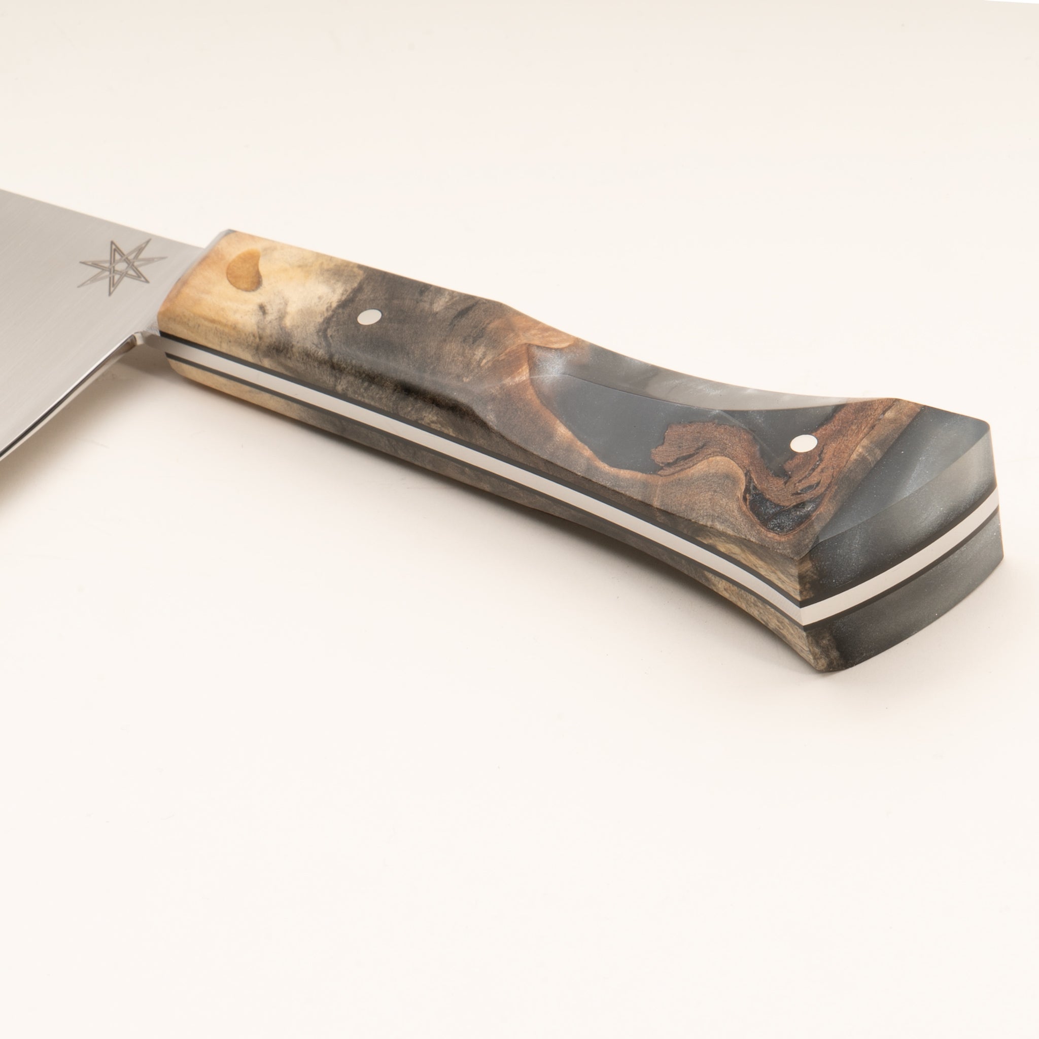 Detail photo of Town Cutler 7.5" chopper knife with silvery resin and wood handle